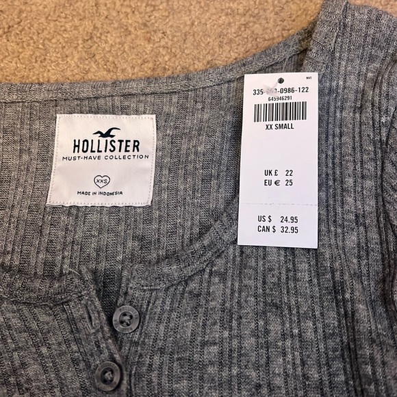 Hollister long sleeve top - Picture 3 of 4